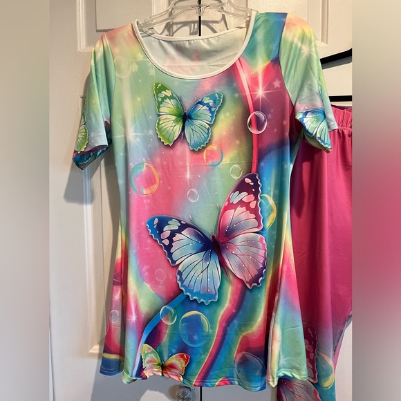 🌈 🦋 PJs OR Loungewear - 2 Pc Set! Short Sleeve Tunic Top & Pink Pants - Picture 2 of 12